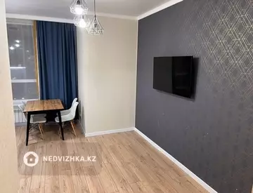 3-комнатная квартира, этаж 7 из 10, 58 м²