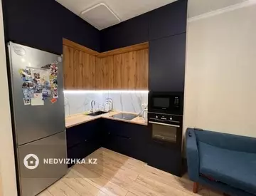 3-комнатная квартира, этаж 7 из 10, 58 м²