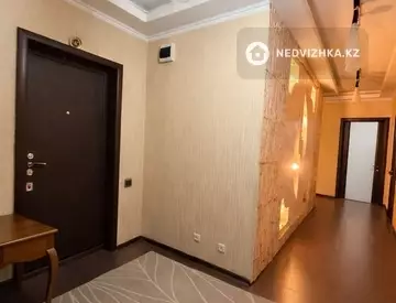 3-комнатная квартира, этаж 5 из 14, 101 м²