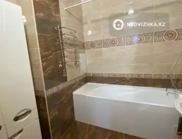 2-комнатная квартира, этаж 4 из 10, 88 м²