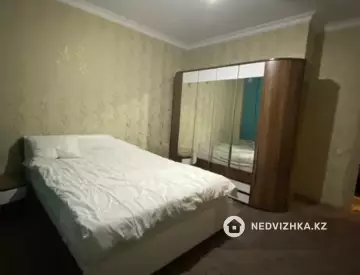 2-комнатная квартира, этаж 4 из 10, 88 м²
