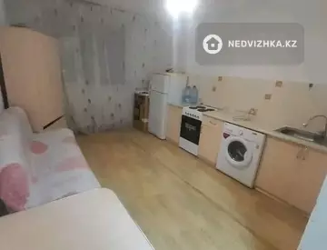 1-комнатная квартира, этаж 11 из 16, 40 м²