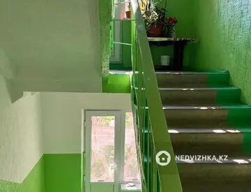 3-комнатная квартира, этаж 4 из 5, 70 м²