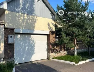 6-комнатный дом, 10 соток, 320 м²