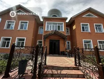 6-комнатный дом, 16 соток, 370 м²