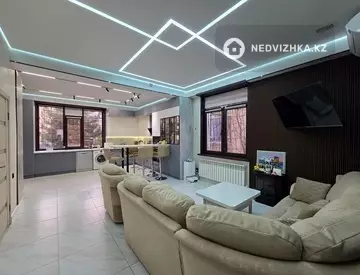 3-комнатная квартира, этаж 1 из 3, 79 м²