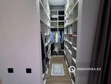 5-комнатный дом, 6 соток, 154 м²