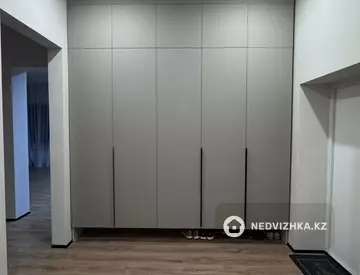 5-комнатный дом, 6 соток, 154 м²