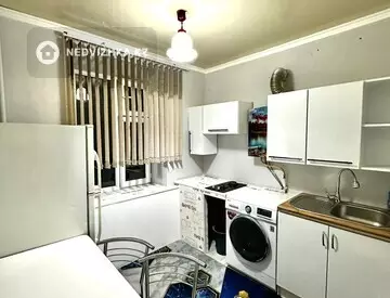 1-комнатная квартира, этаж 4 из 4, 5 м², по часам