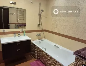 4-комнатная квартира, этаж 22 из 25, 140 м²