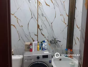 2-комнатная квартира, этаж 4 из 5, 54 м²