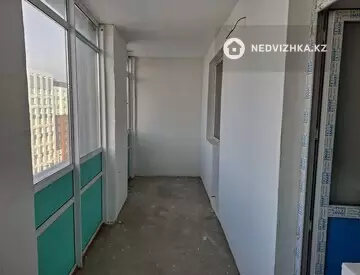 3-комнатная квартира, этаж 8 из 13, 123 м²