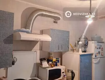 2-комнатная квартира, этаж 3 из 9, 47 м²