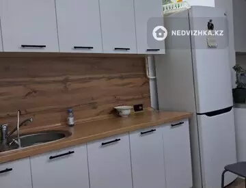 3-комнатная квартира, этаж 1 из 5, 70 м²