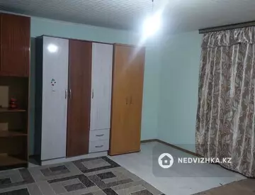1-комнатная квартира, этаж 1 из 1, 31 м², на длительный срок