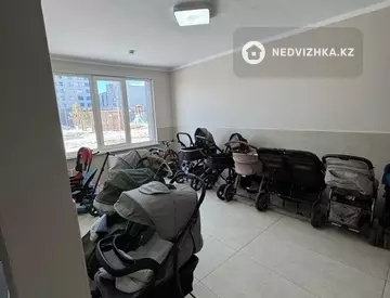 1-комнатная квартира, этаж 8 из 12, 35 м²