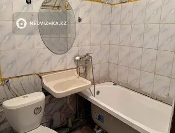 1-комнатная квартира, этаж 1 из 5, 32 м², на длительный срок