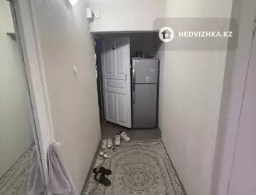 1-комнатная квартира, этаж 4 из 5, 32 м²