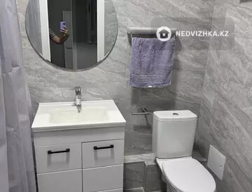 2-комнатная квартира, этаж 11 из 12, 50 м², на длительный срок