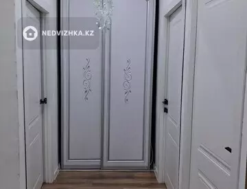 3-комнатная квартира, этаж 1 из 5, 70 м²