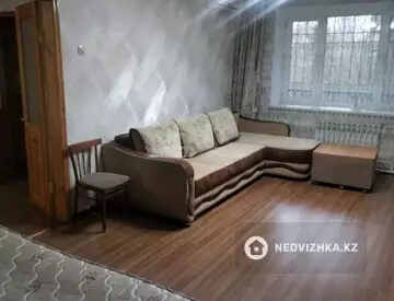 1-комнатная квартира, этаж 2 из 8, 43 м²