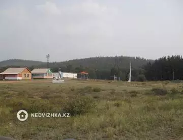 1-комнатный дом, 15 соток, 1 500 м²