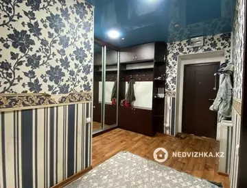 2-комнатная квартира, этаж 9 из 9, 60 м²