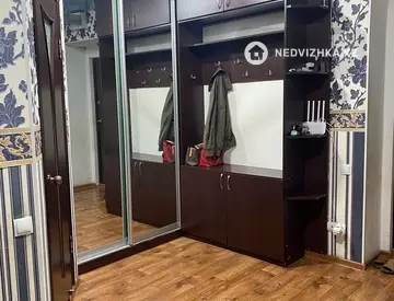 2-комнатная квартира, этаж 9 из 9, 60 м²