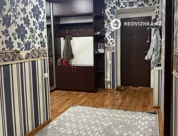 2-комнатная квартира, этаж 9 из 9, 60 м²