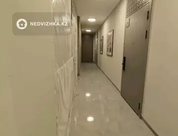 1-комнатная квартира, этаж 15 из 19, 44 м²