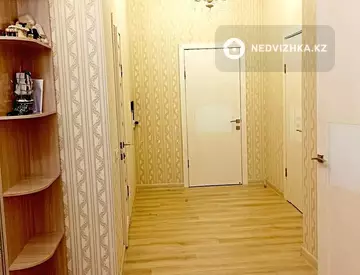 3-комнатная квартира, этаж 5 из 9, 100 м²