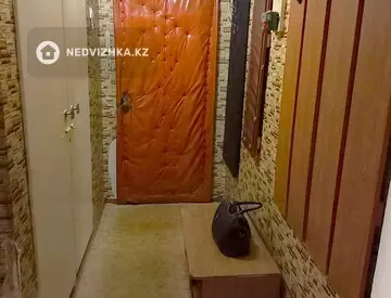 2-комнатная квартира, этаж 3 из 5, 46 м²