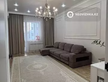 3-комнатная квартира, этаж 6 из 9, 100 м², На длительный срок
