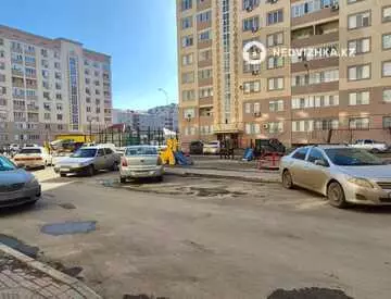 2-комнатная квартира, этаж 4 из 9, 66 м²