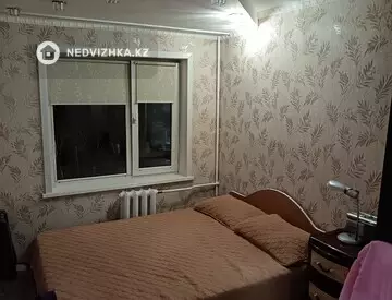 2-комнатная квартира, этаж 3 из 4, 44 м²