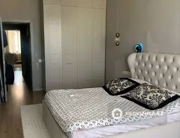 2-комнатная квартира, этаж 12 из 12, 51 м²