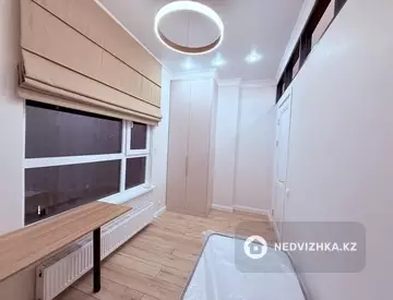 3-комнатная квартира, этаж 8 из 18, 47 м²