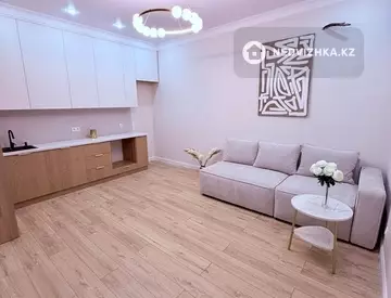 3-комнатная квартира, этаж 10 из 18, 47 м²