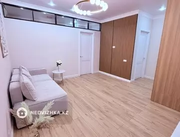 3-комнатная квартира, этаж 10 из 18, 47 м²