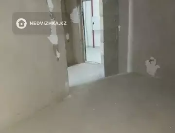 1-комнатная квартира, этаж 5 из 13, 40 м²