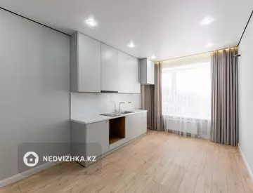 2-комнатная квартира, этаж 4 из 9, 33 м²