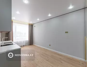 2-комнатная квартира, этаж 4 из 9, 33 м²