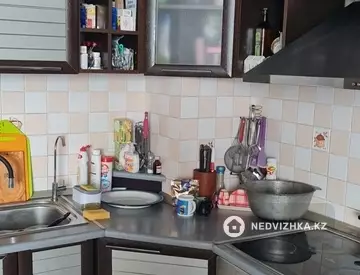 3-комнатная квартира, этаж 11 из 14, 82 м²