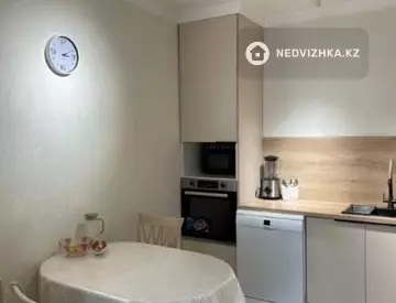 3-комнатная квартира, этаж 3 из 7, 88 м²