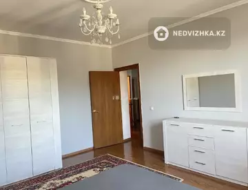 2-комнатная квартира, этаж 5 из 5, 79 м²