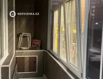 3-комнатная квартира, этаж 1 из 9, 74 м²