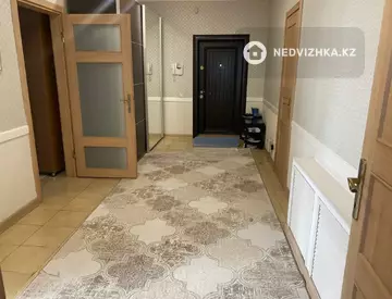 2-комнатная квартира, этаж 22 из 30, 102 м²