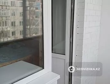 2-комнатная квартира, этаж 3 из 9, 55 м²