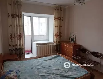 2-комнатная квартира, этаж 3 из 9, 55 м²