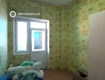 3-комнатная квартира, этаж 15 из 15, 80 м²